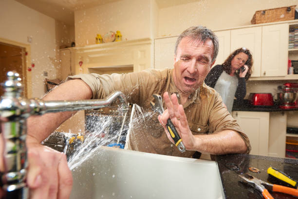 Best Water damage restoration insurance claims  in Glenview, IL